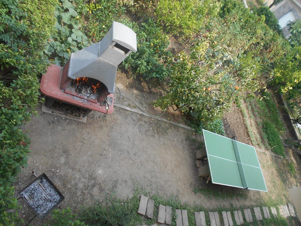 Apartment Cherry Kastela Bilik gambar