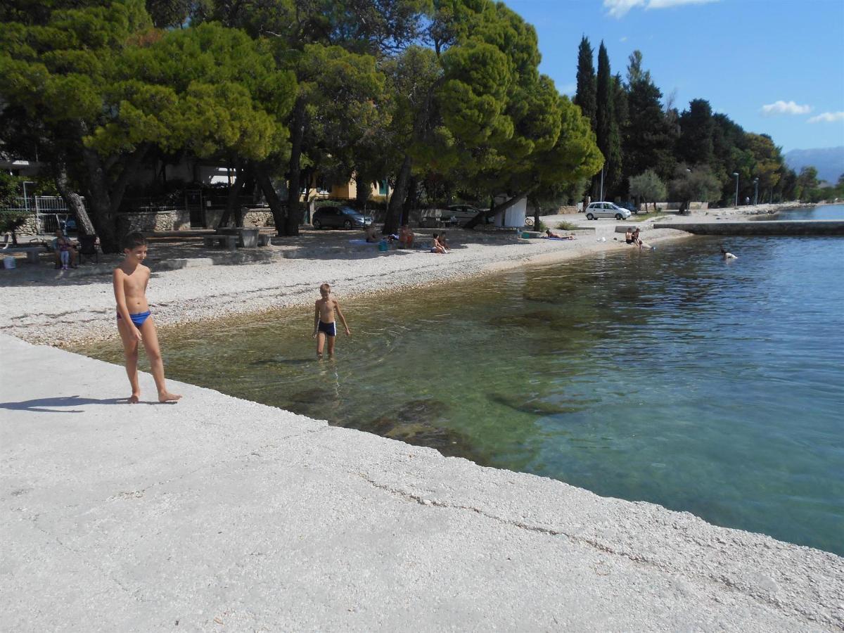 Apartment Cherry Kastela Luaran gambar