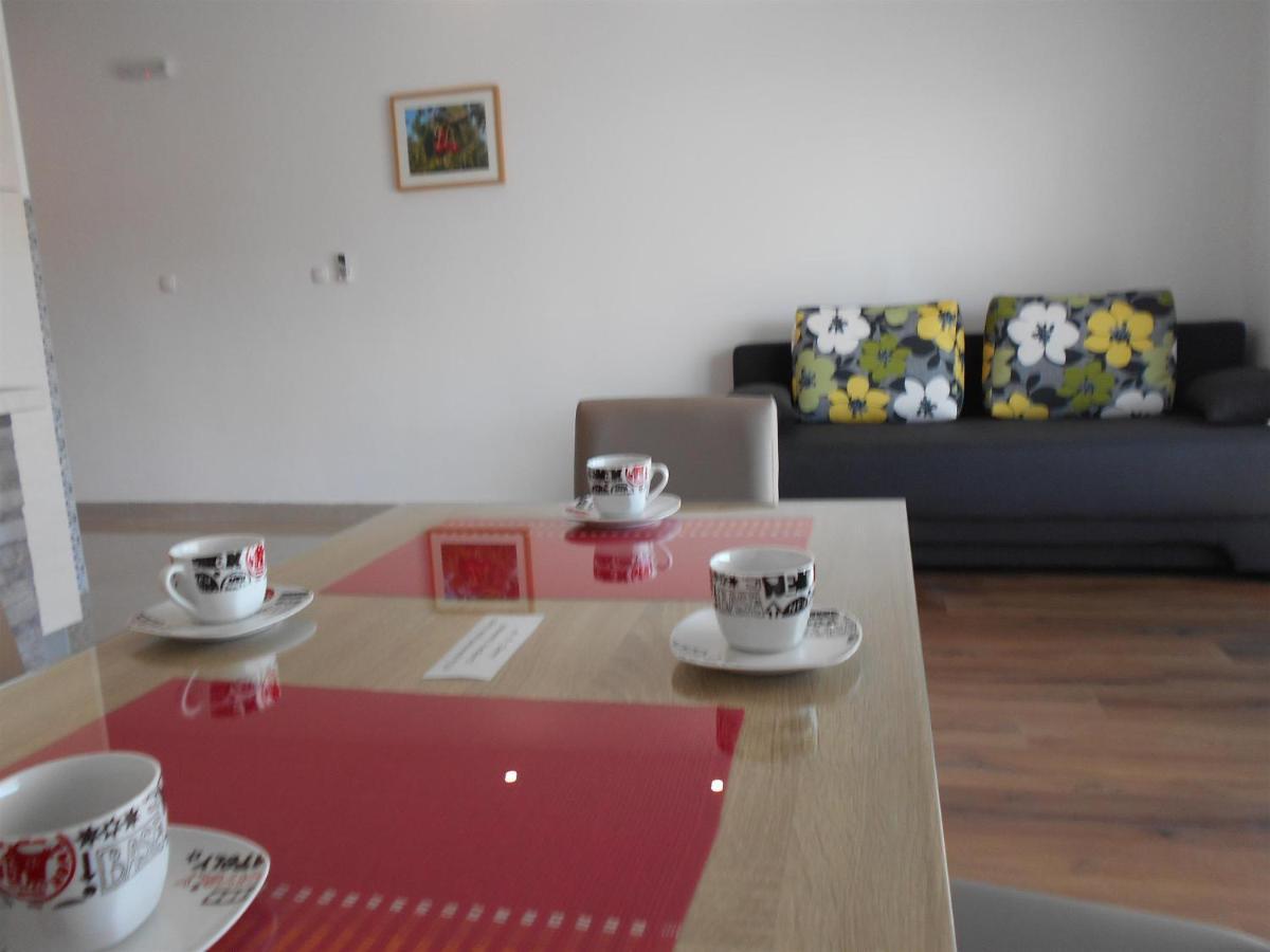 Apartment Cherry Kastela Luaran gambar