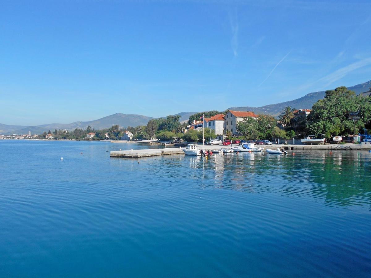 Apartment Cherry Kastela Luaran gambar
