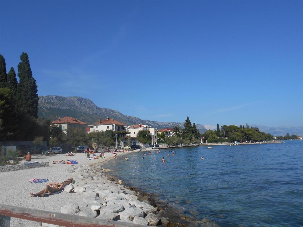 Apartment Cherry Kastela Luaran gambar