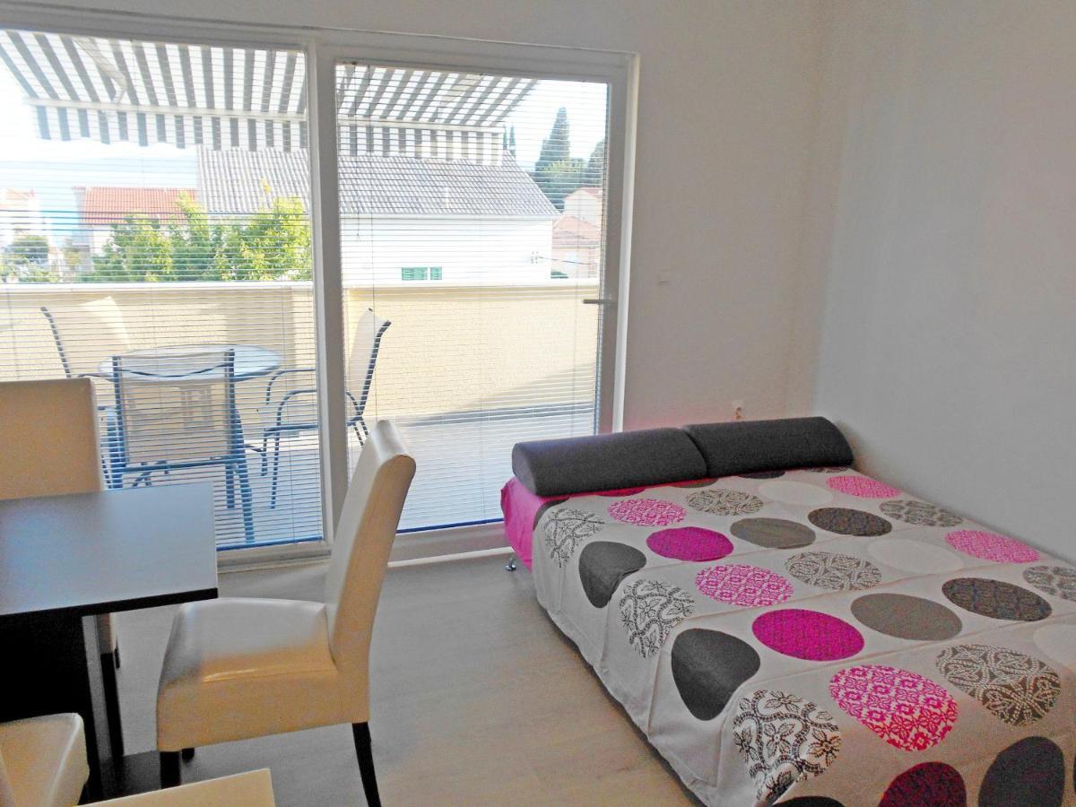 Apartment Cherry Kastela Luaran gambar